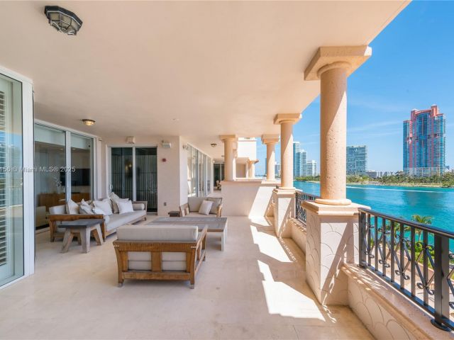 Apartment for sale  Unit #7143 - photo 5953552