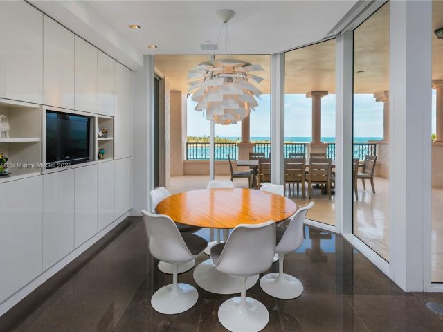 Apartment for sale  Unit #7143 - photo 5953556