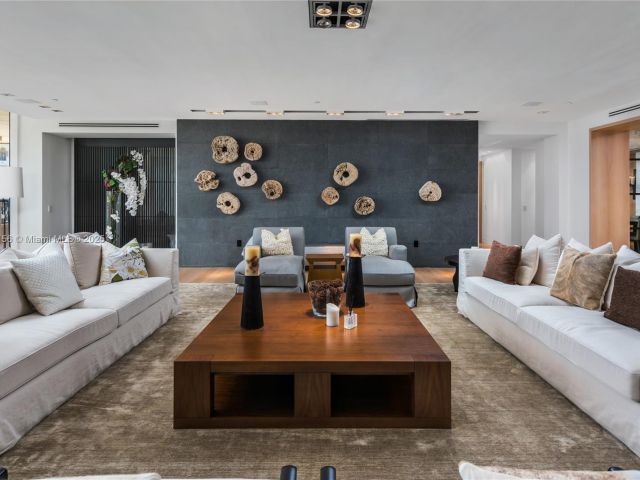 Apartment for sale  Unit #7143 - photo 5953561