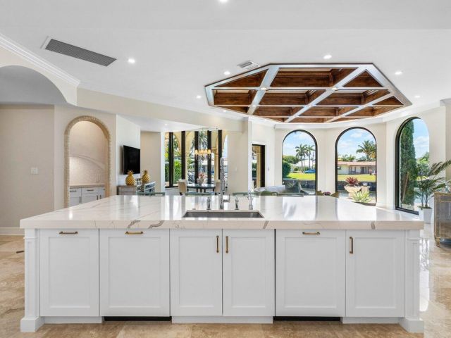 Home for rent at 7241 NE 8th Drive - photo 5952079