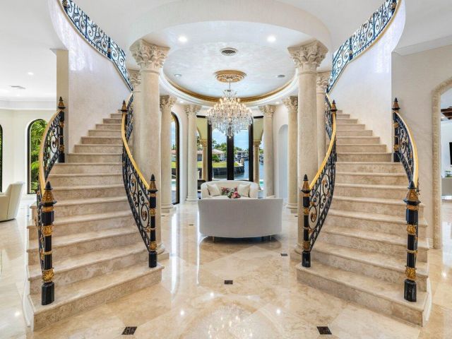 Home for rent at 7241 NE 8th Drive - photo 5952090