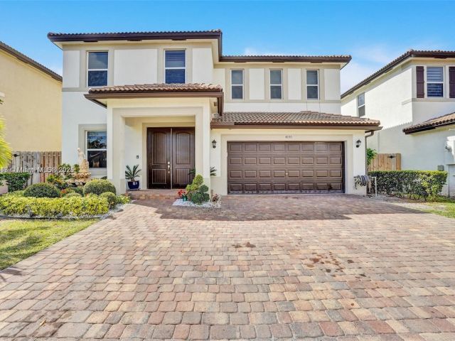 Home for sale at 4190 NE 20th St - photo 5986863