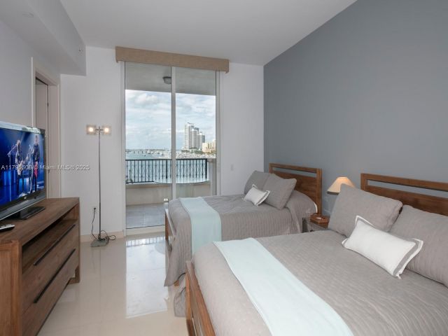 Apartment for rent  Unit #7141 - photo 5953528