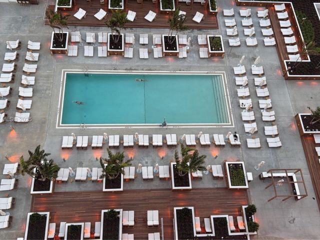 Apartment for rent  Unit #825 - photo 5953182