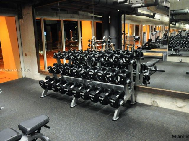 Apartment for rent  Unit #825 - photo 5953183