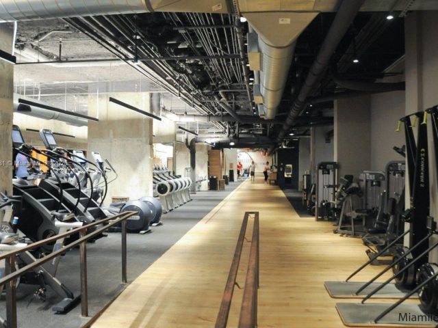 Apartment for rent  Unit #825 - photo 5953184