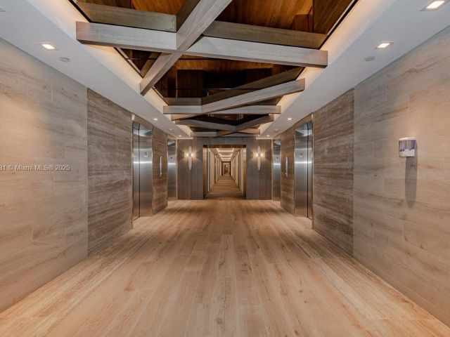 Apartment for rent  Unit #825 - photo 5953187