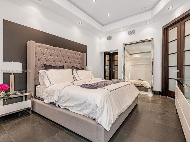 Apartment for rent  Unit #1605 - photo 5953168