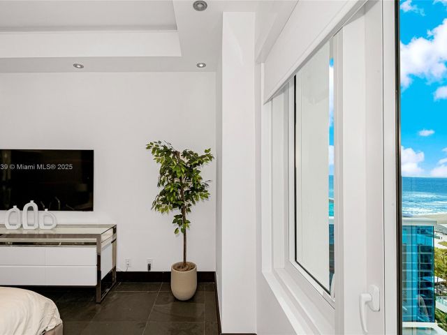 Apartment for rent  Unit #1605 - photo 5953171