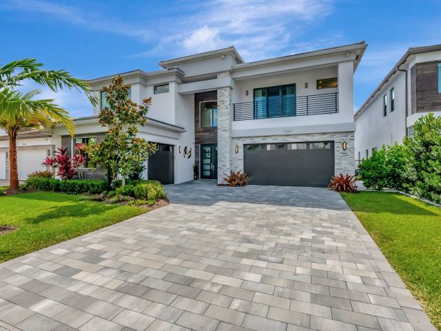 Home for sale at 17065 Rainbow Falls Trail - photo 5954219