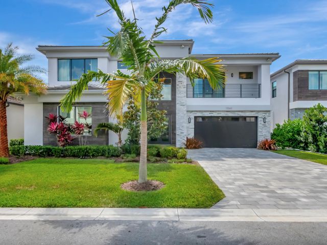 Home for sale at 17065 Rainbow Falls Trail - photo 5954221