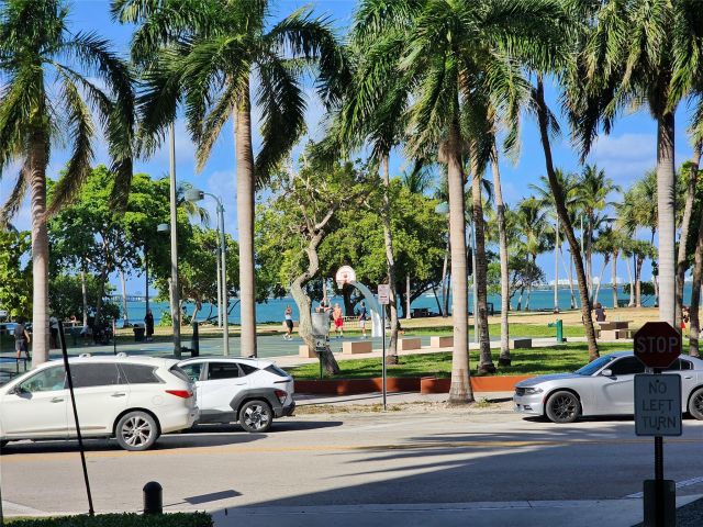 Apartment for sale  Unit #1012 - photo 5954452