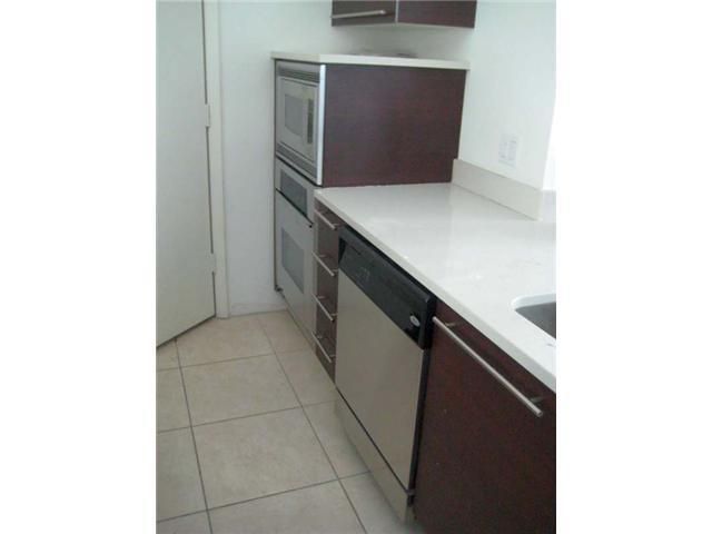 Apartment for sale  Unit #1012 - photo 6239601