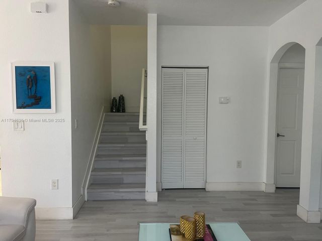 Home for rent at 8985 NW 98th Ave - photo 5962759