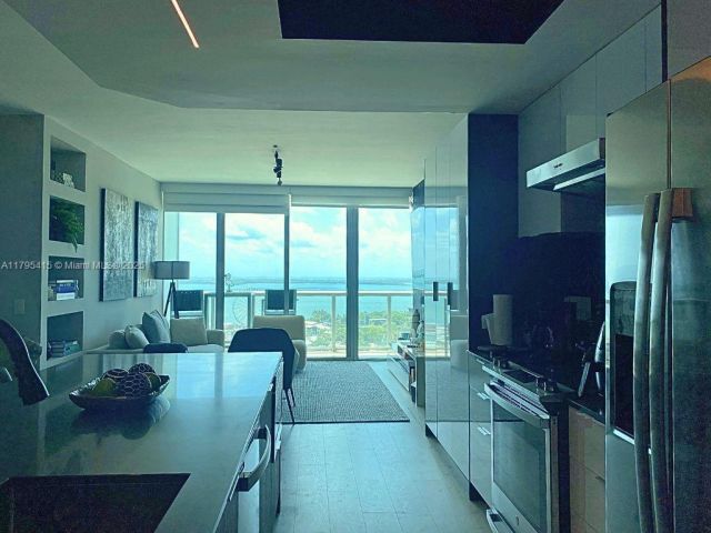 Apartment for rent  Unit #2405 - photo 5953786