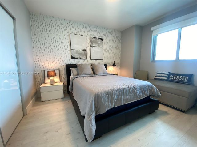 Apartment for rent  Unit #2405 - photo 5953790