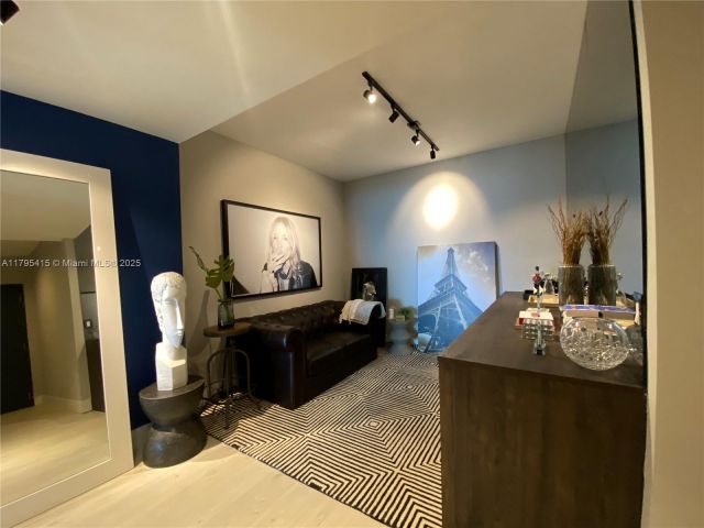 Apartment for rent  Unit #2405 - photo 5953797