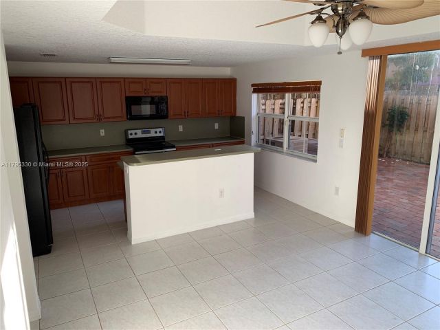 Home for sale at 3150 SW 152nd Pl - photo 5953751