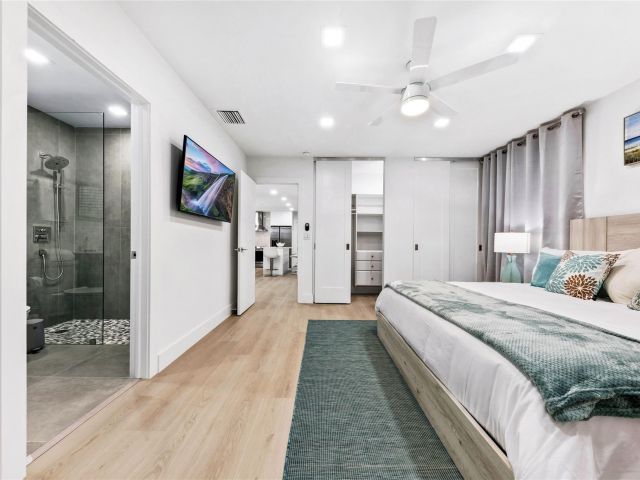 Home for rent at 3329 NE 17th St - photo 5982282