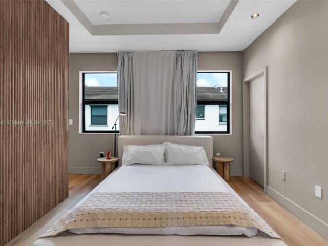 Home for sale at 20865 NE 7th Ct - photo 5956341