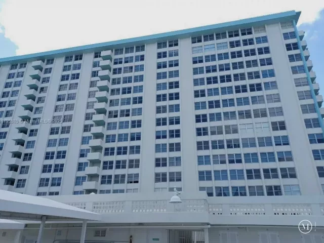 Apartment for sale  Unit #1218 - photo 5957900