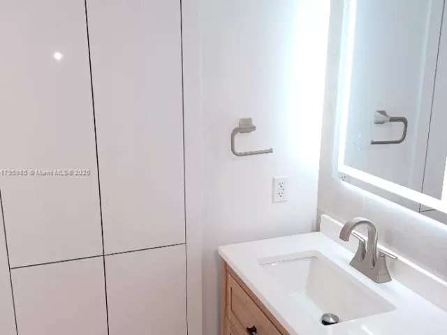 Apartment for sale  Unit #1218 - photo 5957887