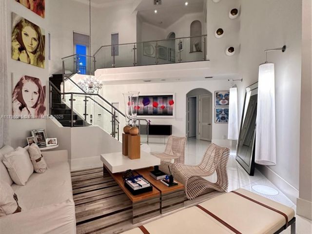 Home for rent at 6801 NW 113th Ct - photo 5960019