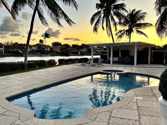 Home for rent at 6801 NW 113th Ct - photo 5960033