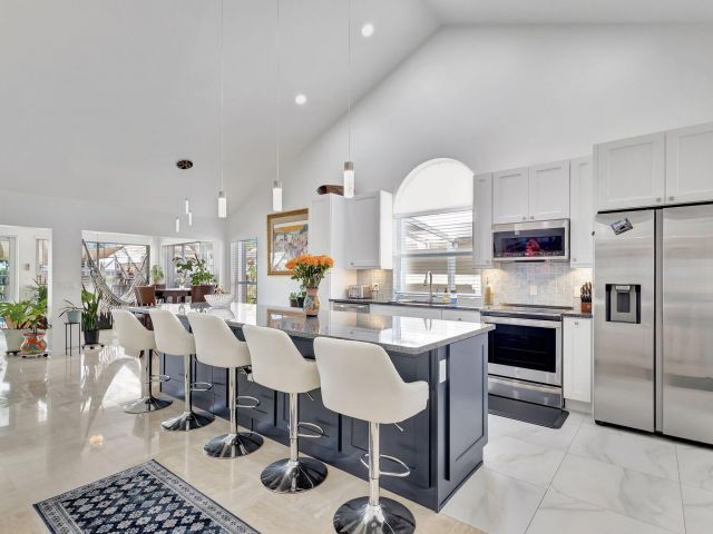 Home for sale at 2354 Saratoga Bay Drive - photo 6762753