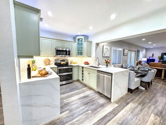 Home for sale at 380 Laurie Road - photo 6715573