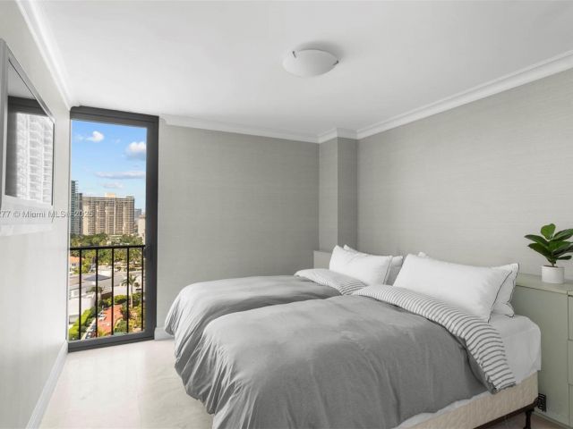 Apartment for rent  Unit #14E - photo 5959700