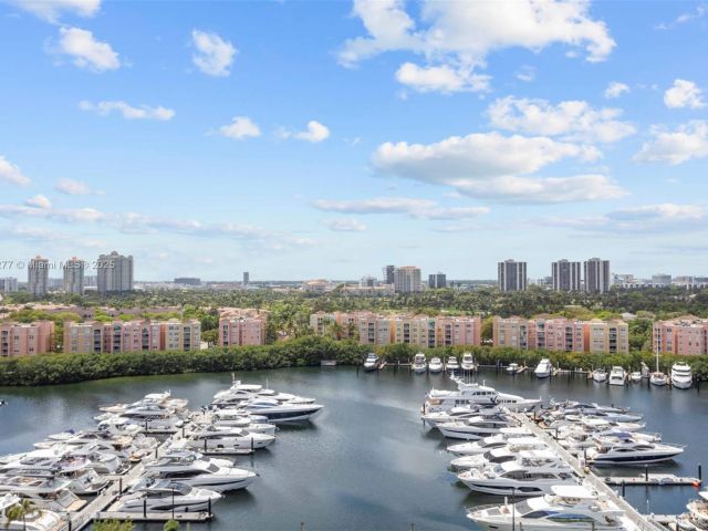 Apartment for rent  Unit #14E - photo 5959715