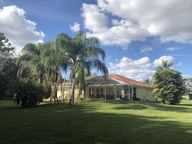 Home for rent at 12136 88th Place N - photo 5983667