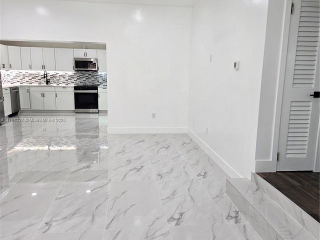 Home for rent at 987 NE 145th St - photo 5968621