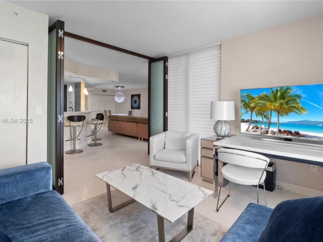 Apartment for sale  Unit #2008 - photo 5992811