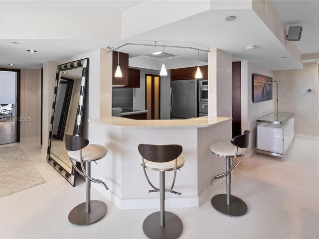 Apartment for sale  Unit #2008 - photo 5992813