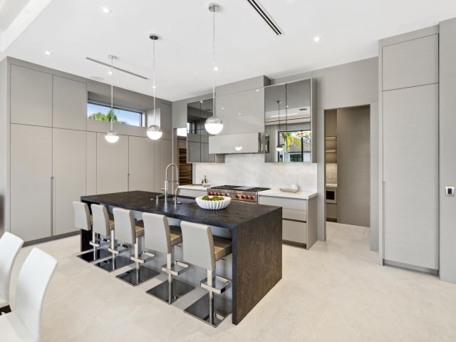 Home for sale at 511 Kay Terrace - photo 5995078