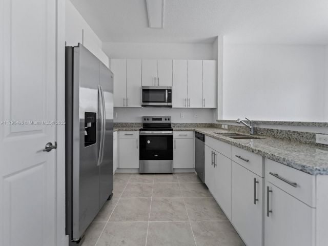 Home for sale at 18917 SW 316th Ter - photo 5964536