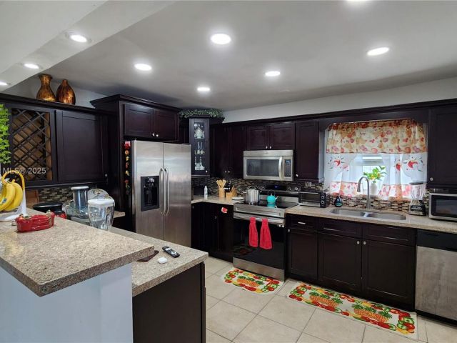 Home for sale at 6881 Sheridan St - photo 5964743