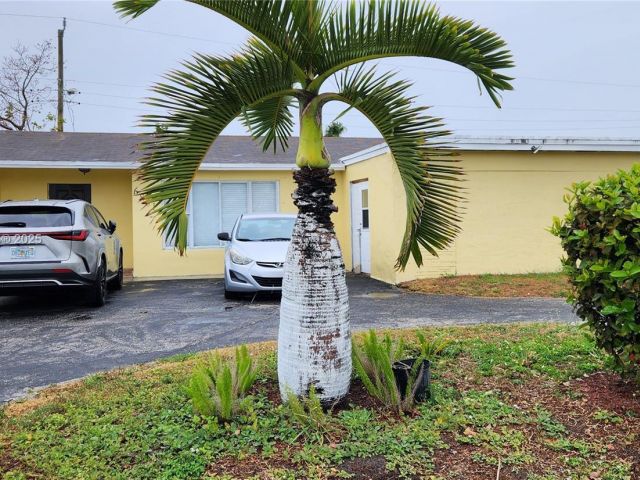 Home for sale at 6881 Sheridan St - photo 5964752