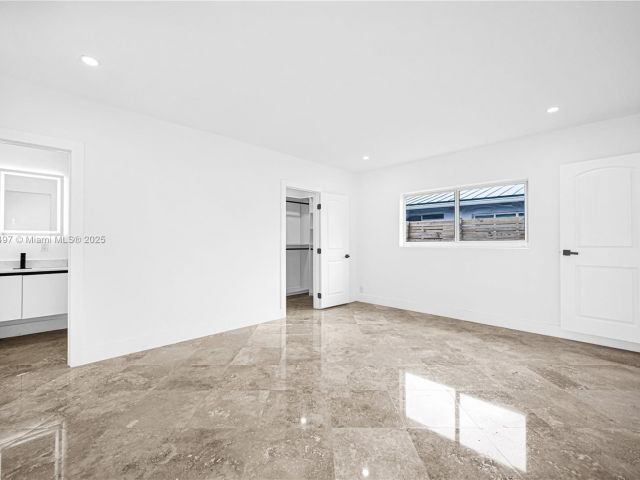 Home for sale at 5510 NE 18th Ave - photo 5965163