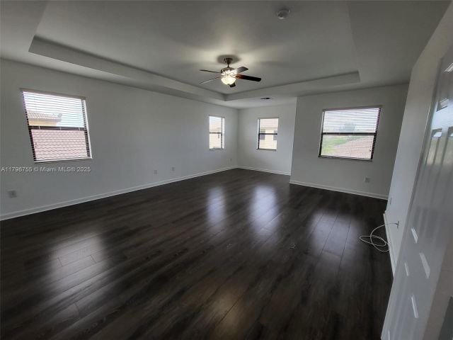 Home for rent at 11729 SW 236th St - photo 6001486