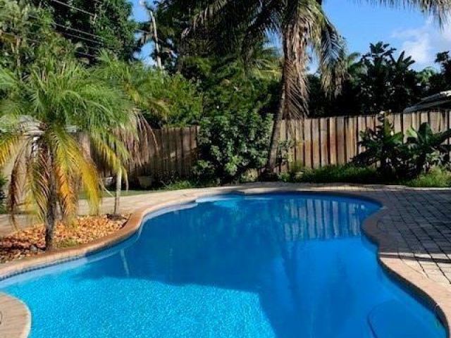 Home for rent at 1434 NE 16th Ave - photo 5981929