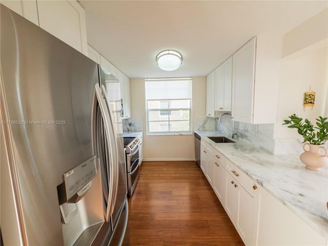 Apartment for sale  Unit #3302 - photo 5965694