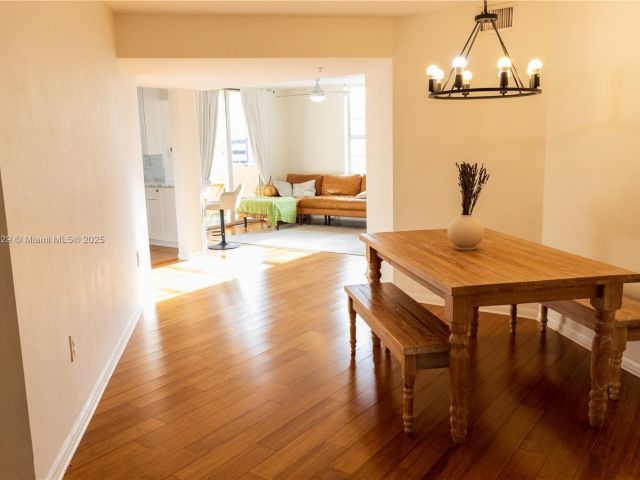 Apartment for sale  Unit #3302 - photo 5965702