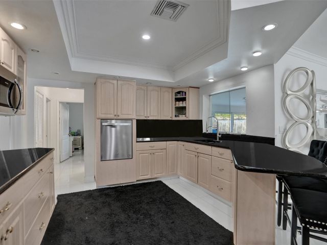 Home for sale at 4100 Bayview Dr - photo 6285030