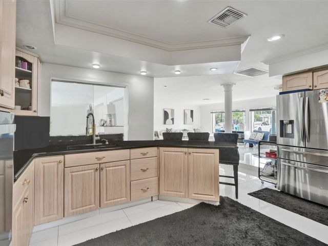 Home for sale at 4100 Bayview Dr - photo 6285031