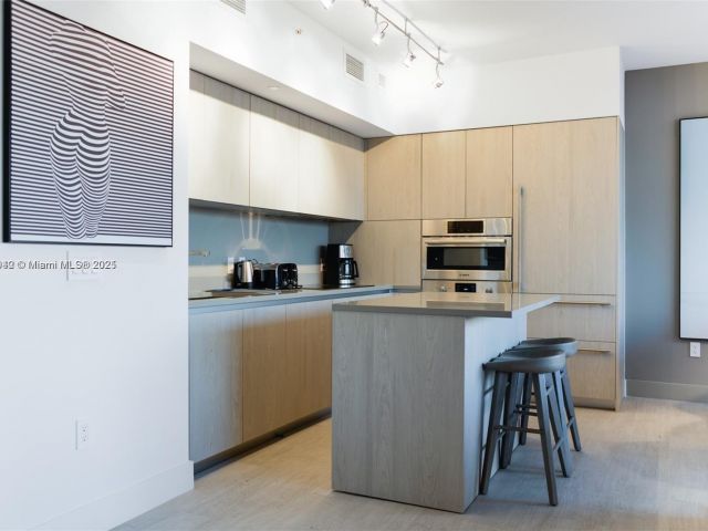 Apartment for sale  Unit #R1606 - photo 5971753