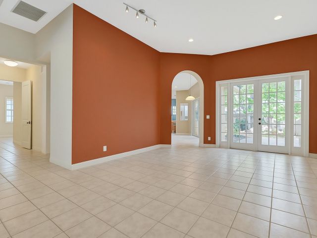 Home for sale at 21504 Halstead Drive - photo 5995406