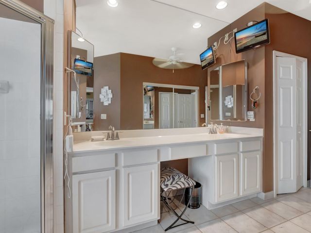 Home for sale at 21504 Halstead Drive - photo 5995408